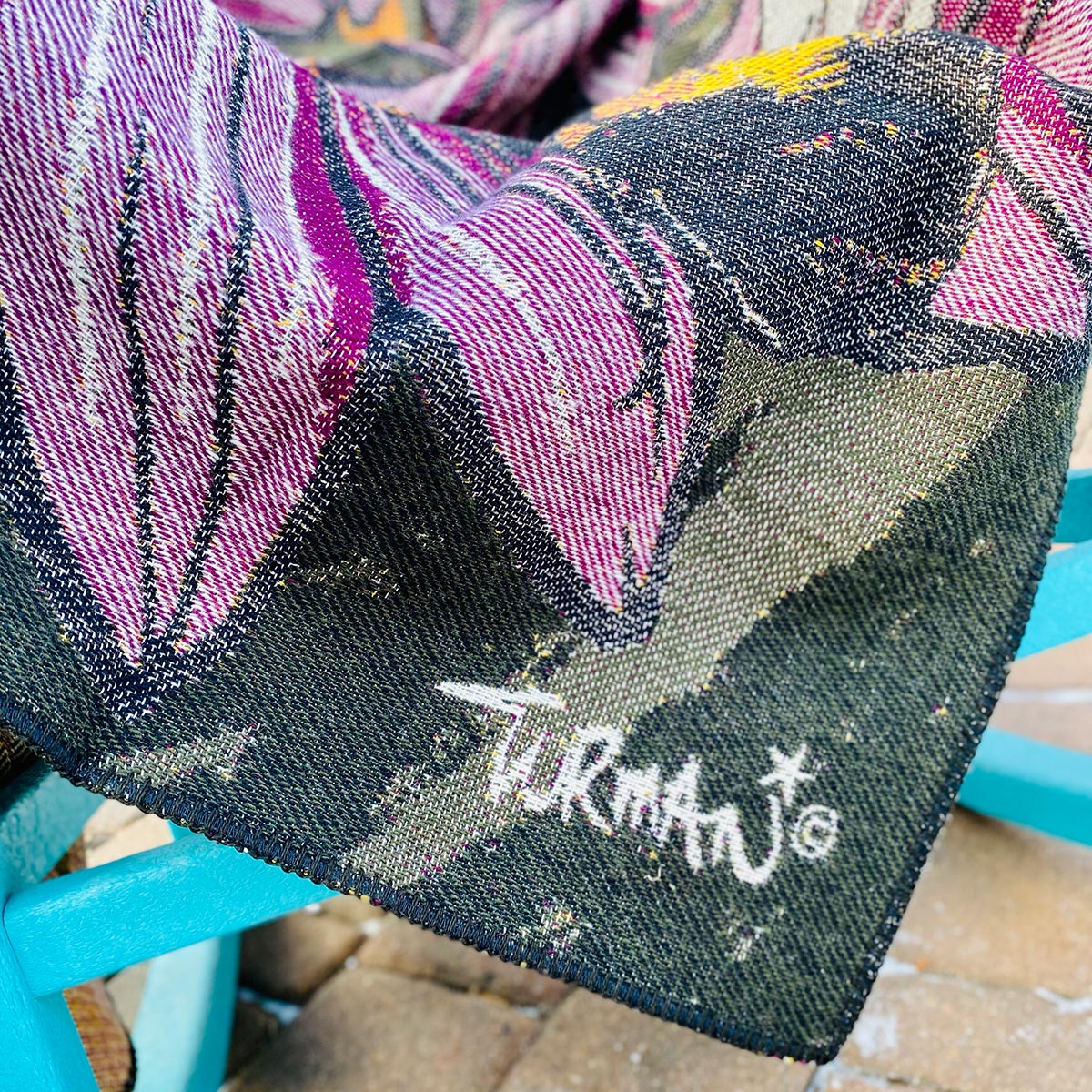 Premium bee design wool blanket