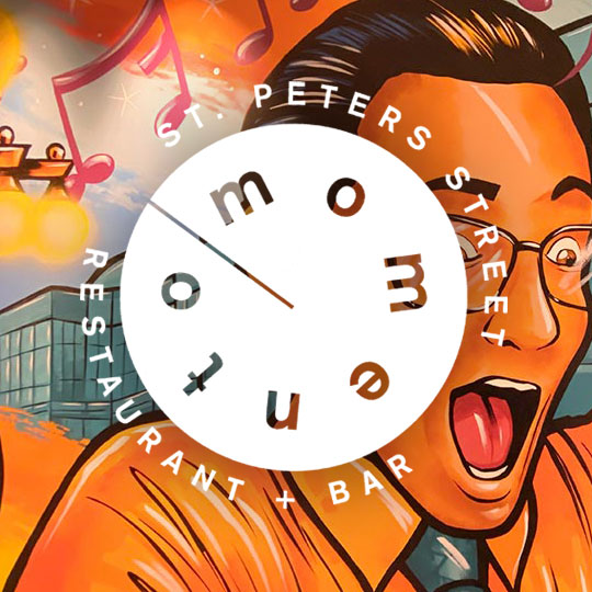 Momento Restaurant Murals